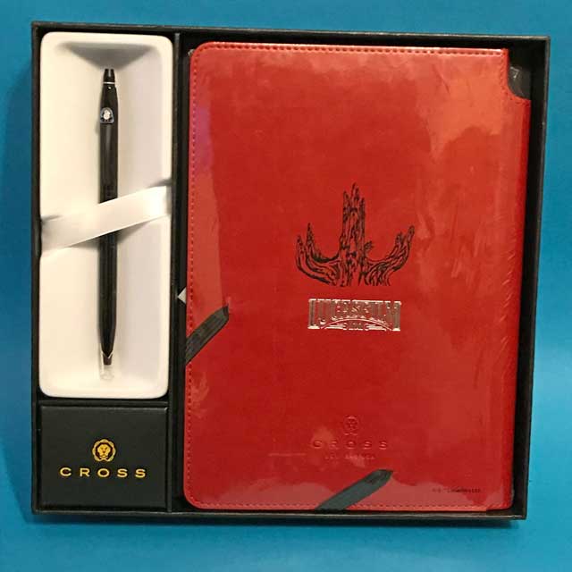 tlj_giftbox_04.jpg