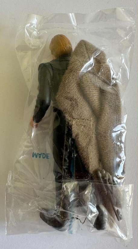 Palitoy-A Smile HK Luke Jedi baggie with Blue Sabre 2.jpg