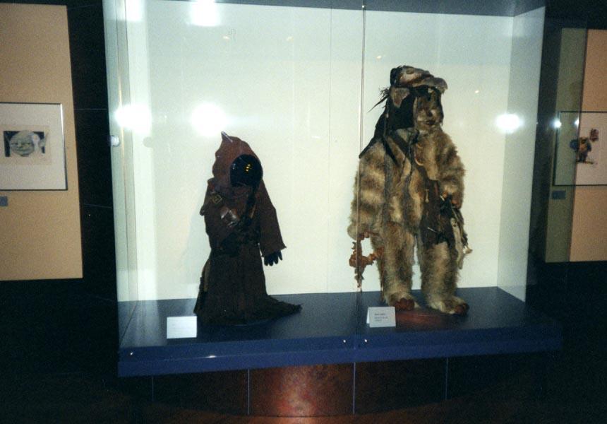 15 - Jawa & Logray.jpg