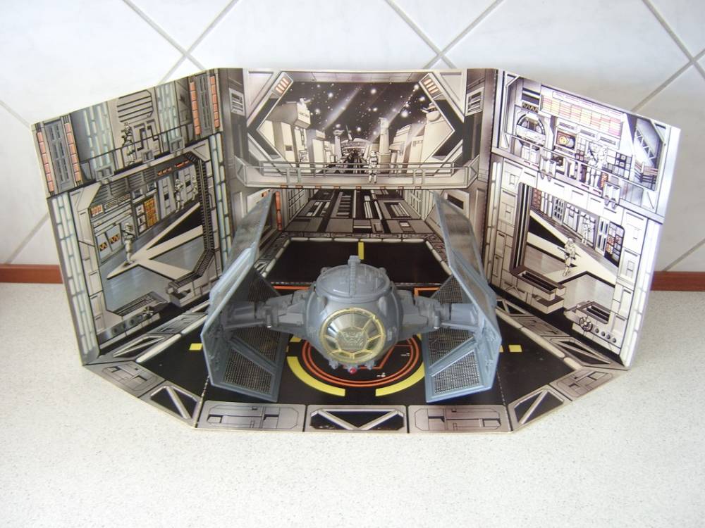 Darth Vader Tie Fighter 07.jpg