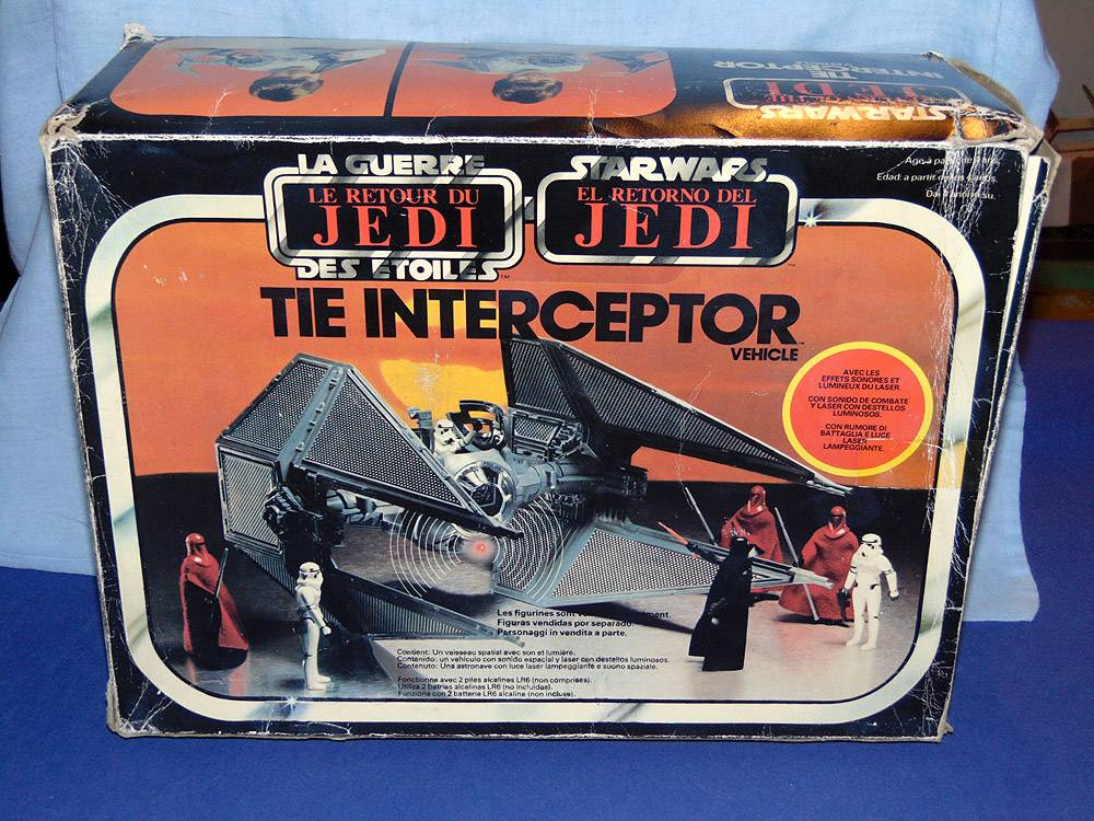 TIE - 02.jpg