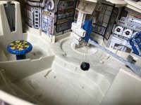 MilleniumFalcon int2.jpg