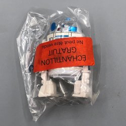 Meccano red sticker R2-D2 baggie (1).JPG