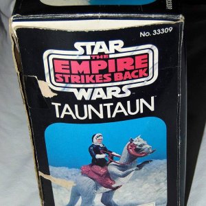 Palitoy Solid Belly Tauntaun - Printed Logo Box - 05.jpg