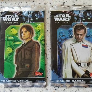 Media 'Topps cards R1.jpg' in category 'Modern Collecting'