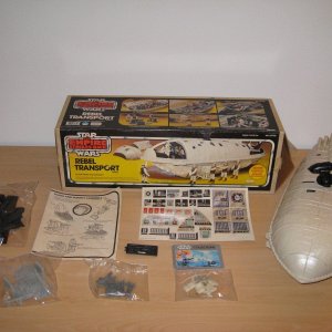 sw_rebel_transport_esb_kenner_yellow_box 011.jpg