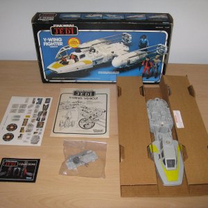 sw_y_Wing_Fighter_rotj_kenner.jpg