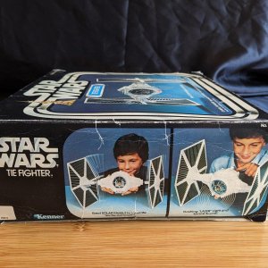 sw_tie_fighter_anh_kenner_german 006.jpg