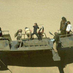 Tatooine Skiff Vehicle.jpeg