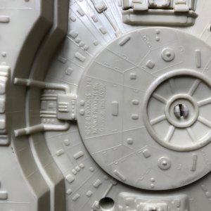 MilleniumFalcon  data.jpg