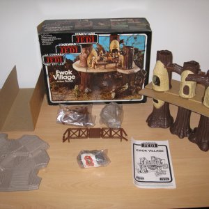 sw_ewok_village_rotj_tri-logo 008.jpg