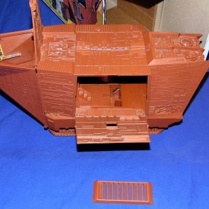Brown Box 04.jpg